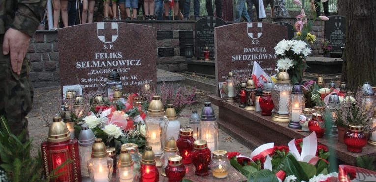 Obchody 73. rocznicy śmierci Danuty Siedzikówny “Inki” oraz Feliksa Selmanowicza “Zagończyka”
