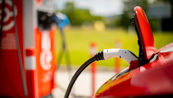 Budowa stacji ładowania pojazdów elektrycznych na górnym tarasie Aniołków Budowa stacji ładowania pojazdów elektrycznych na górnym tarasie Aniołków